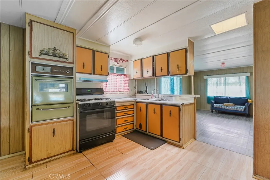 Additional image 10 of 356 W Redondo Beach Boulevard Unit 25, Gardena, CA 90248