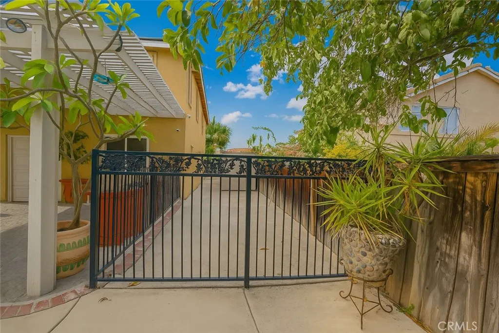Additional image 72 of 2559 Gilbert Avenue, Corona, CA 92881