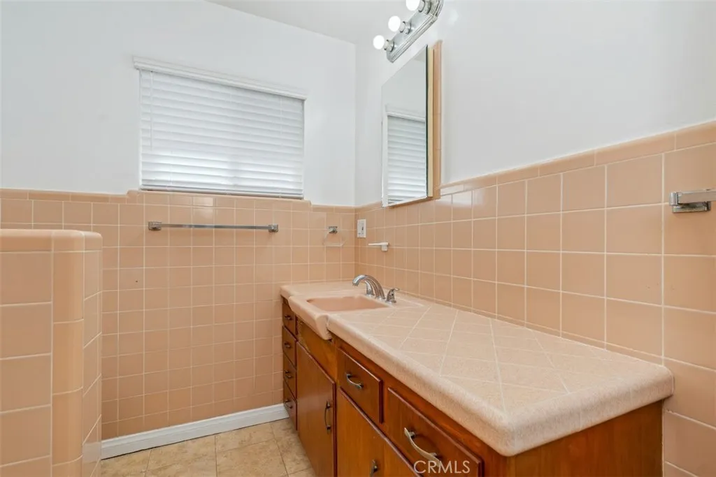 Additional image 57 of 831 Roswell Avenue, Long Beach, CA 90804