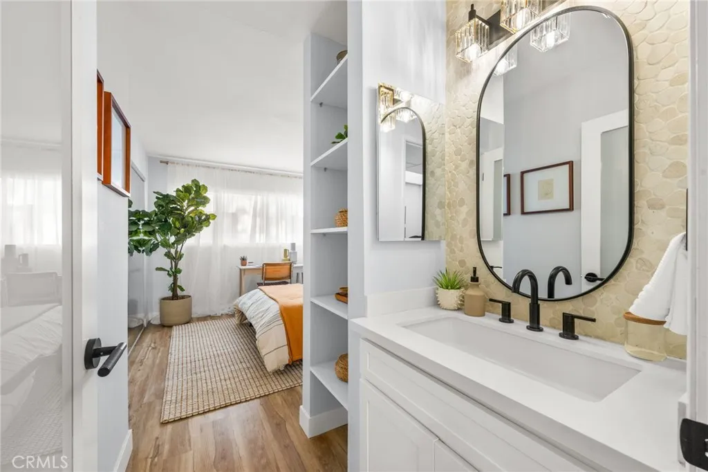 Additional image 18 of 2500 Abbot Kinney Unit 10, Venice, CA 90291