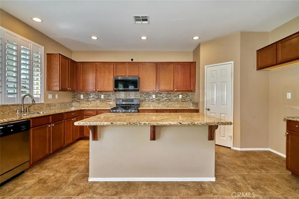 Additional image 17 of 38019 Mulligan Dr, Beaumont, CA 92223