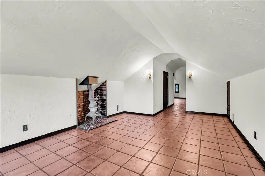 Additional image 38 of 4721 Somerset Dr, Riverside, CA 92507