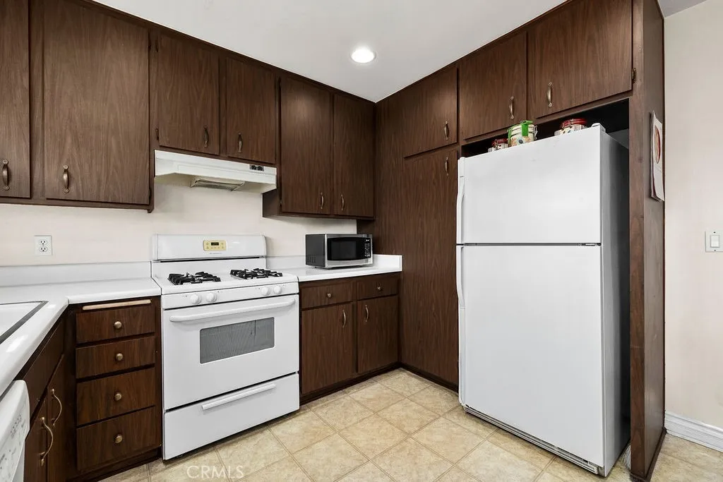 Additional image 10 of 35 Firwood, Irvine, CA 92604