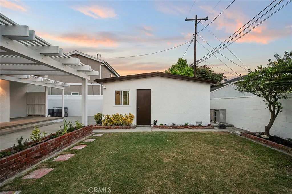 Additional image 97 of 5312 E Flagstone St, Long Beach, CA 90808