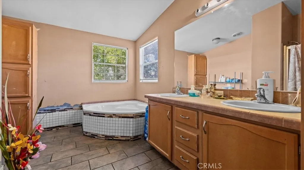 Additional image 9 of 335 E Mead, San Jacinto, CA 92583