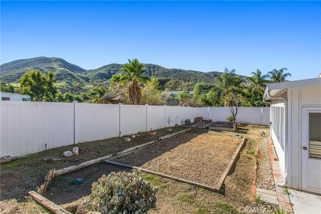 Additional image 91 of 2584 Gunnison Way, Colton, CA 92324