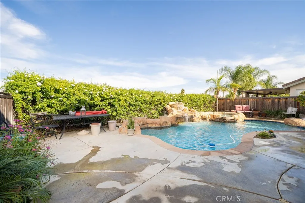 Additional image 31 of 945 Ferndale Dr, Corona, CA 92881