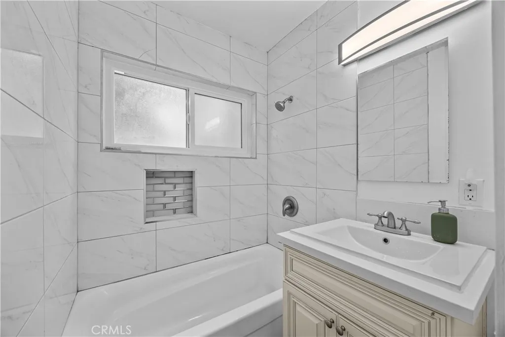 Additional image 58 of 1021 S Lolita St, West Covina, CA 91791