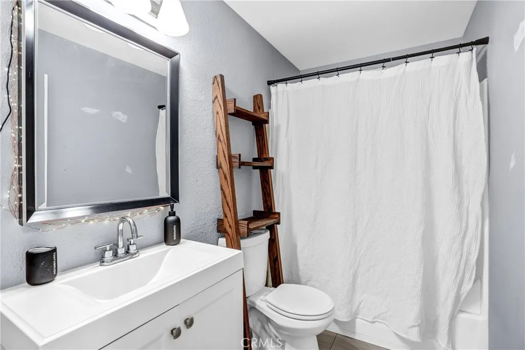 Additional image 12 of 1967 De Carmen Drive, Colton, CA 92324