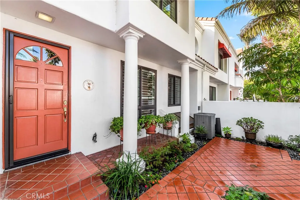 Additional image 5 of 19481 Pompano Ln Unit 110, Huntington Beach, CA 92648