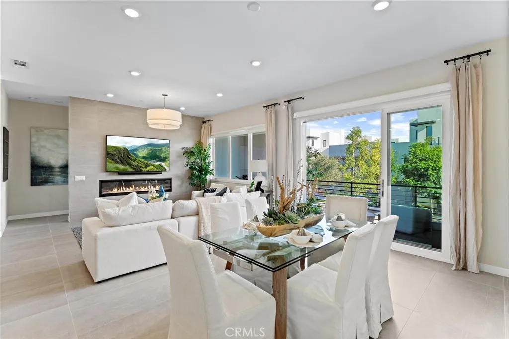 Additional image 60 of 419 Transport, Tustin, CA 92782