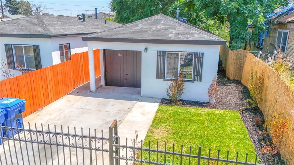 Additional image 3 of 1962 E 114th Street, Los Angeles, CA 90059