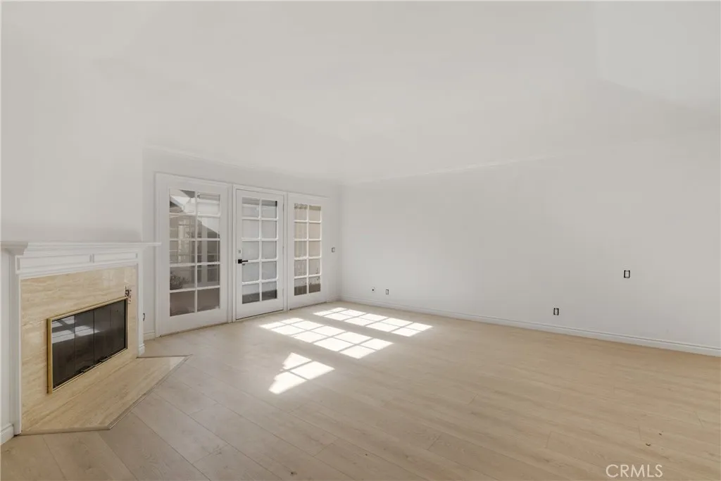 Additional image 46 of 19371 Woodlands Ln, Huntington Beach, CA 92648