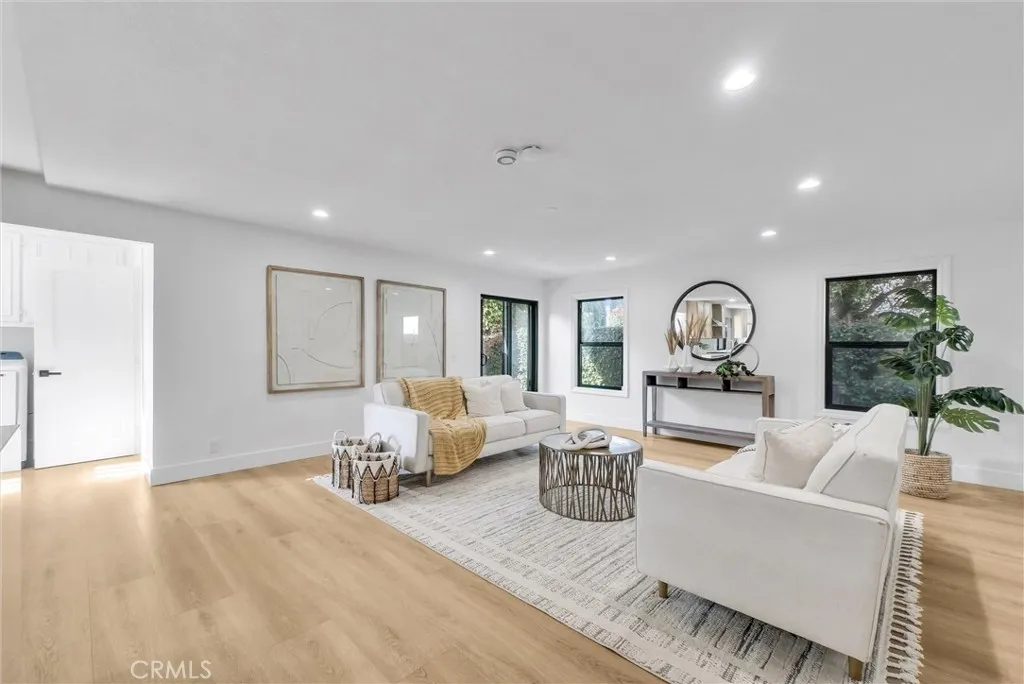 Additional image 37 of 21621 Kaneohe Ln, Huntington Beach, CA 92646