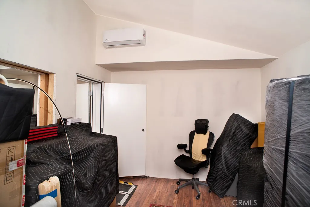 Additional image 10 of 4522 Conchita, Tarzana, CA 91356