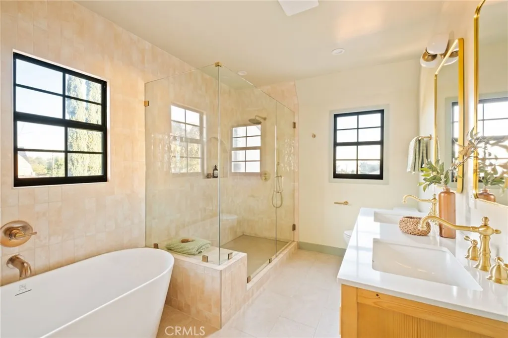 Additional image 88 of 1578 Morada Place, Altadena, CA 91001