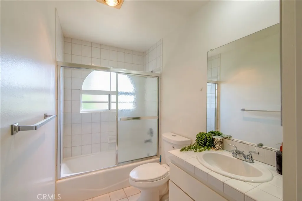 Additional image 48 of 372 S Marengo Avenue Unit 108, Pasadena, CA 91101