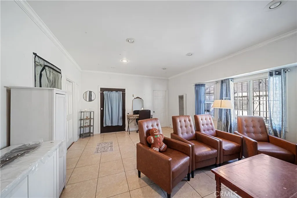 Additional image 5 of 4416 Crocker, Los Angeles, CA 90011