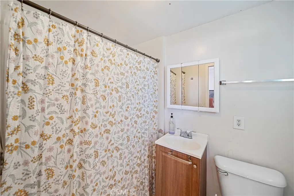 Additional image 48 of 4416 Crocker, Los Angeles, CA 90011