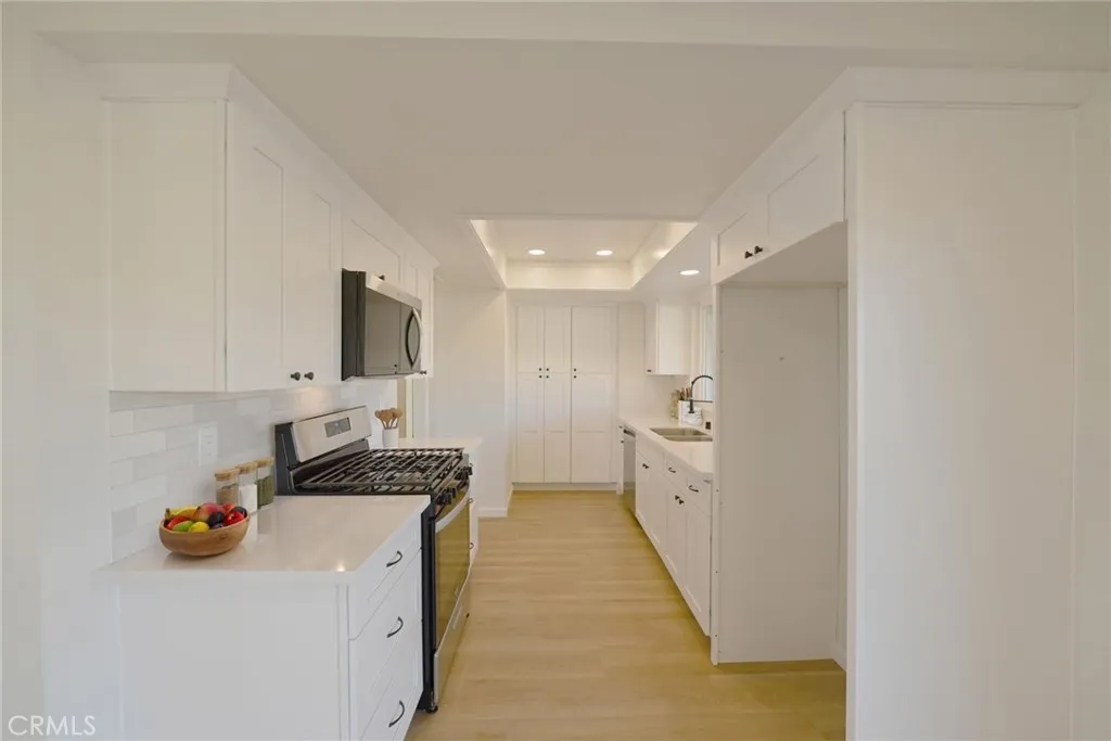 Additional image 6 of 15514 Dale Evans Pkwy, Apple Valley, CA 92307