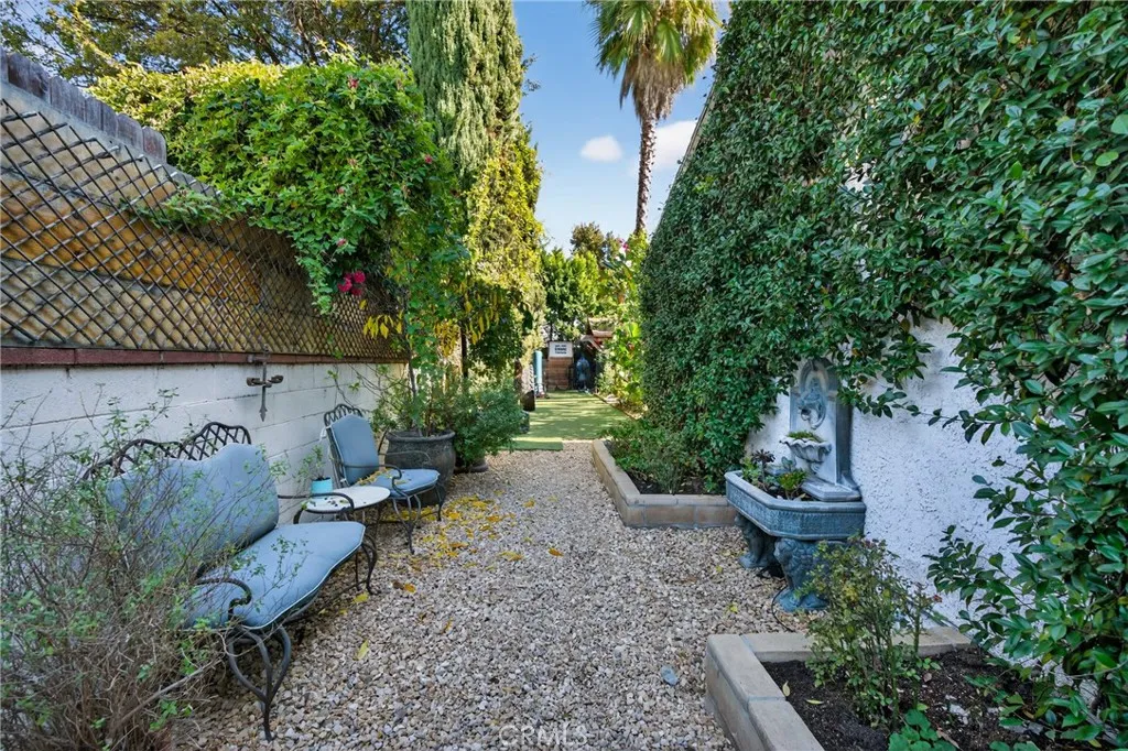 Additional image 136 of 5526 Fulton, Sherman Oaks, CA 91401