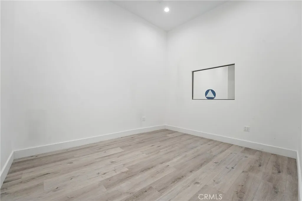 Additional image 39 of 5310 Laurel Canyon, Valley Village, CA 91607