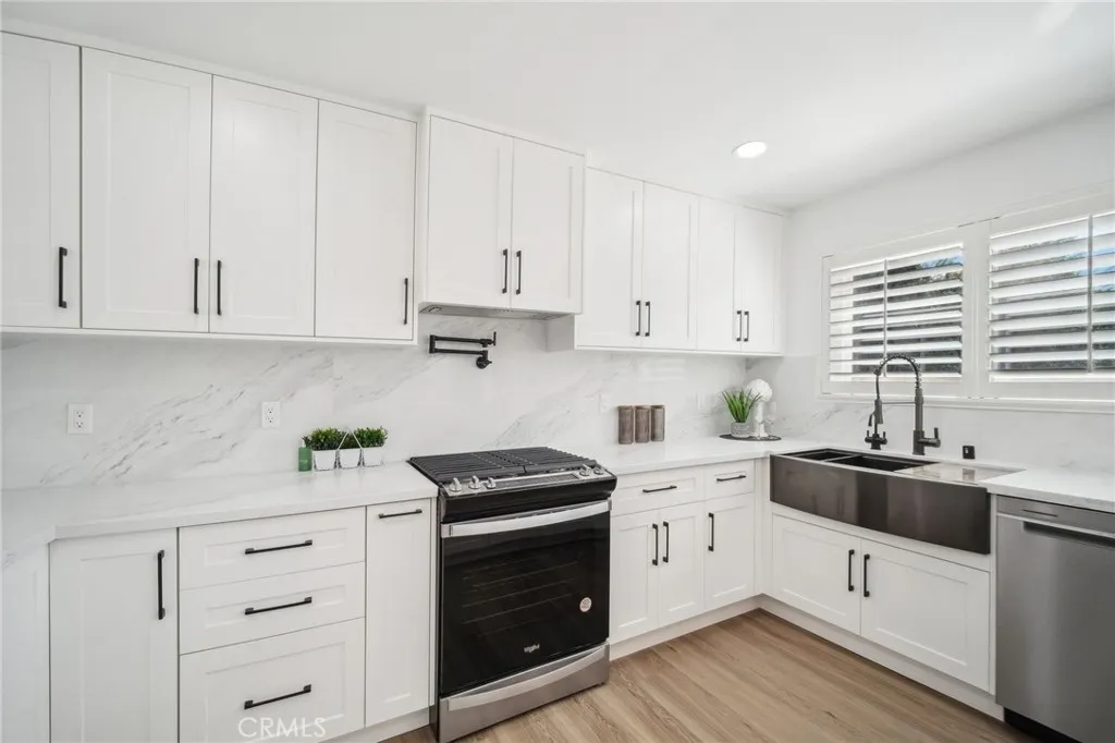 Additional image 68 of 19040 Celtic Street, Porter Ranch, CA 91326