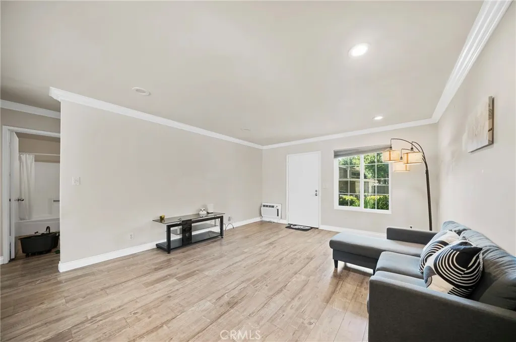 Additional image 32 of 63 Streamwood, Irvine, CA 92620