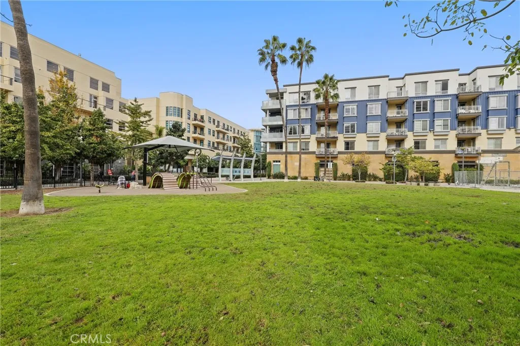 Additional image 35 of 133 The Promenade N Unit 118, Long Beach, CA 90802