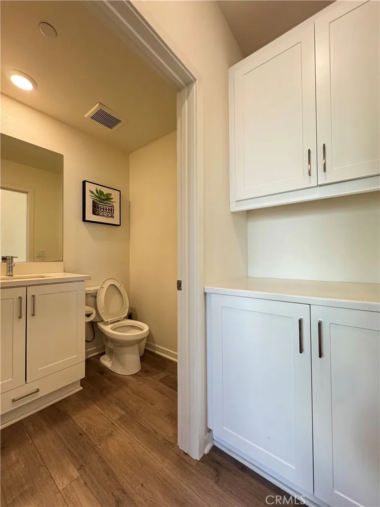 Additional image 58 of 129 Cadence, Irvine, CA 92618