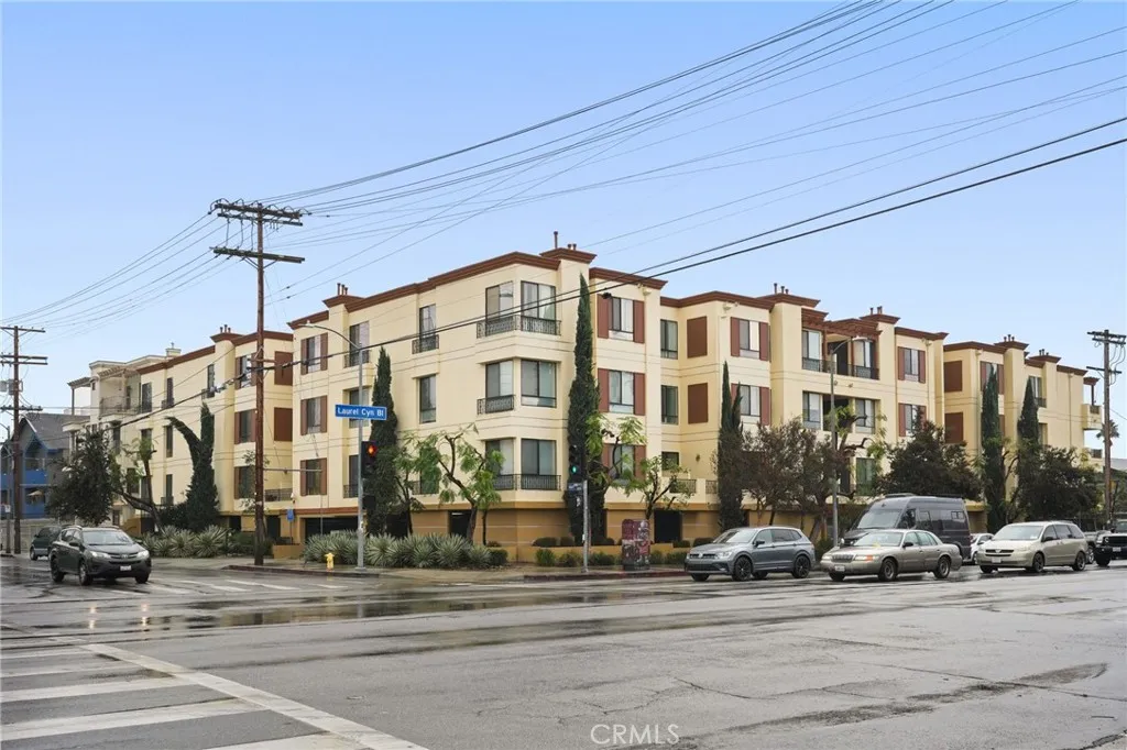 Additional image 62 of 6938 Laurel Canyon Unit 204, North Hollywood, CA 91605