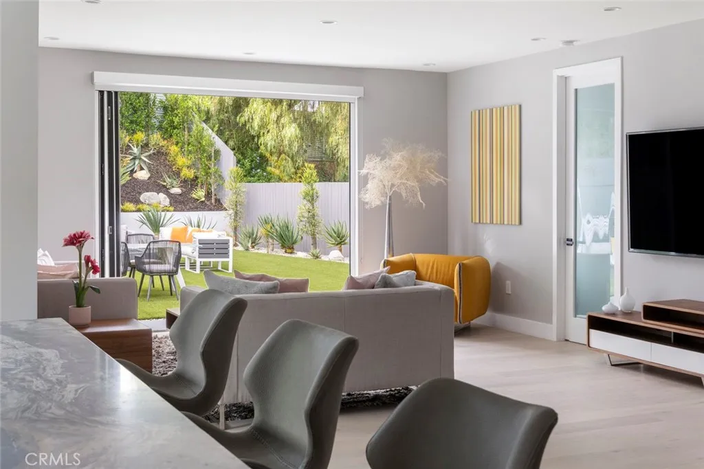 Additional image 70 of 4731 Topanga Canyon Boulevard, Woodland Hills, CA 91364