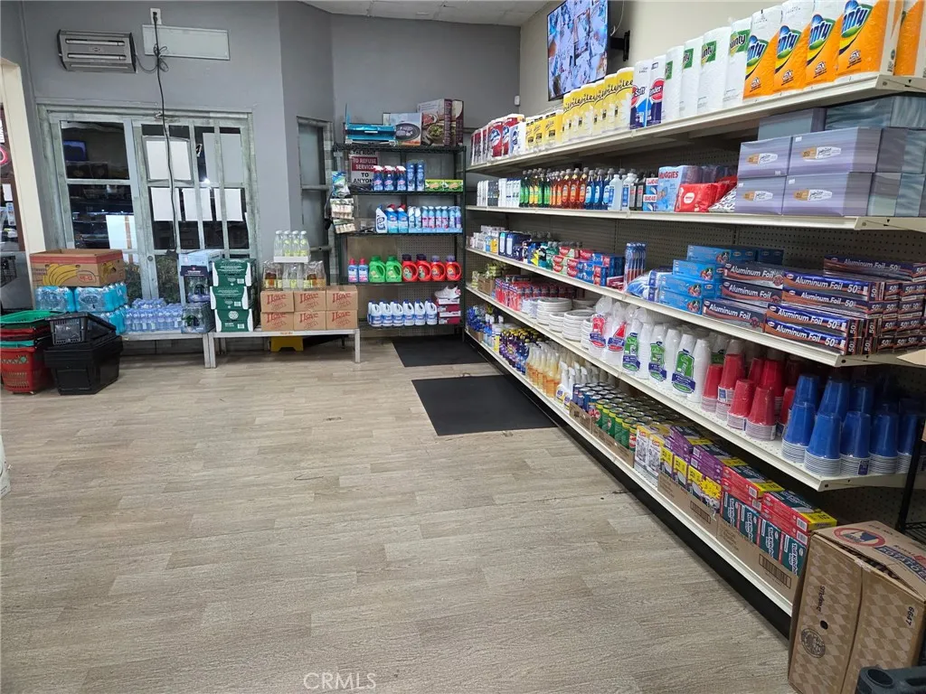 Additional image 10 of 11009 Burbank, North Hollywood, CA 91601