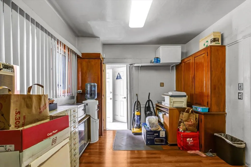 Additional image 9 of 226 S Rampart Boulevard, Los Angeles, CA 90057