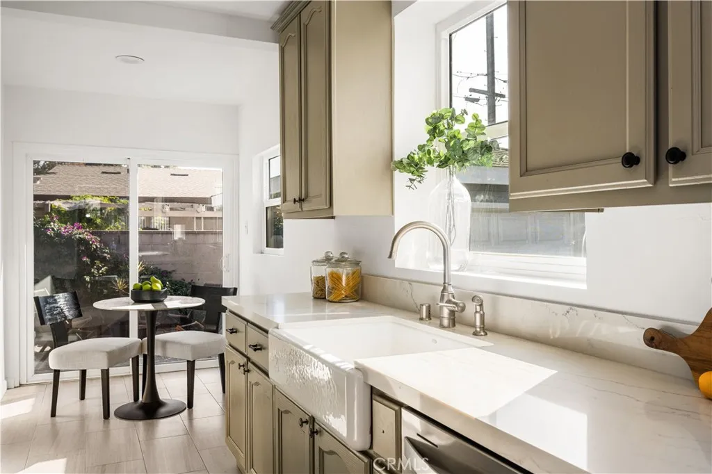 Additional image 8 of 16124 S Hoover Street, Gardena, CA 90247