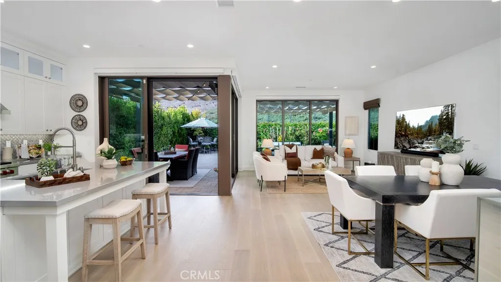 Additional image 8 of 343 Paradiso, Irvine, CA 92602