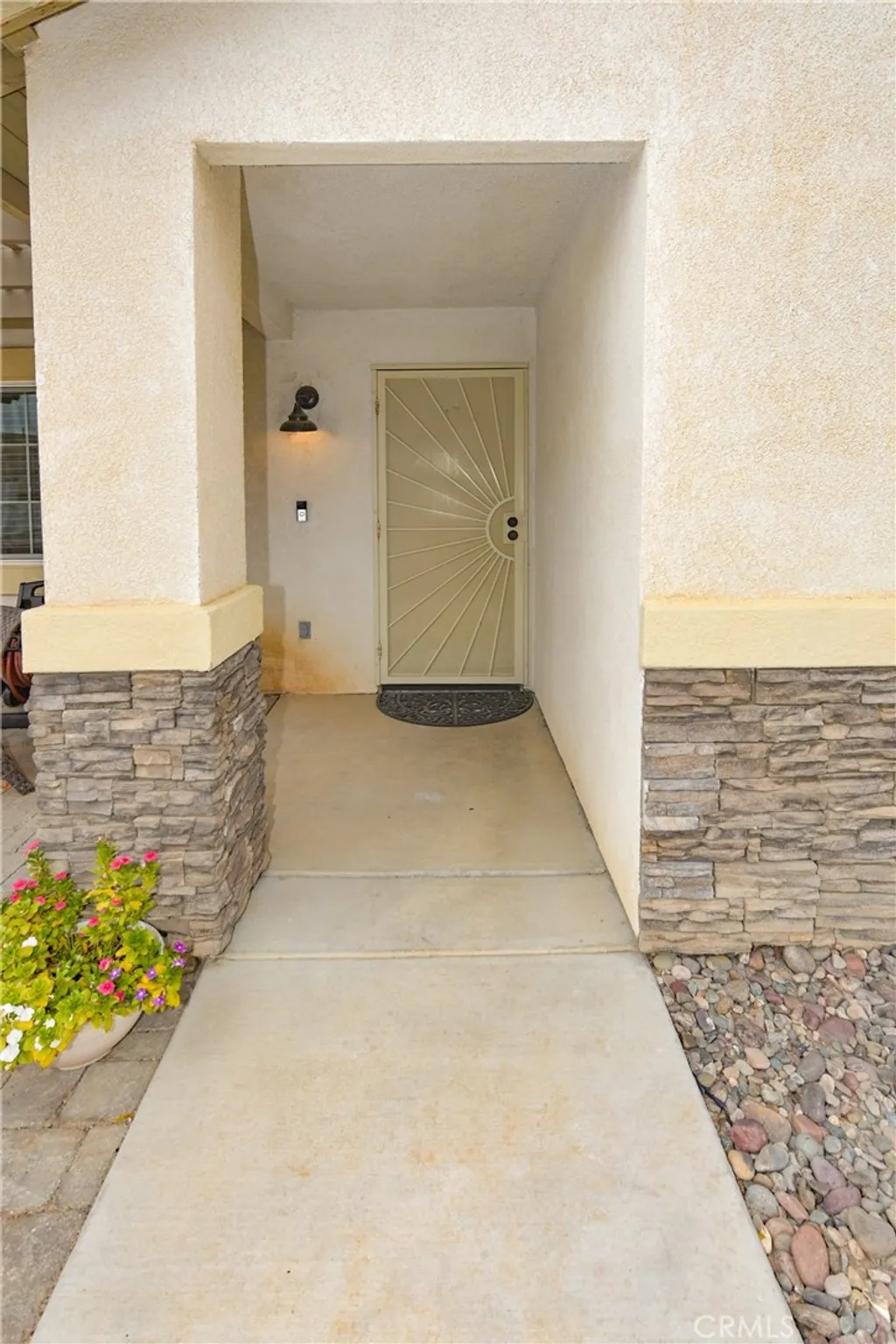 Additional image 9 of 14159 Fresian Avenue, Apple Valley, CA 92307