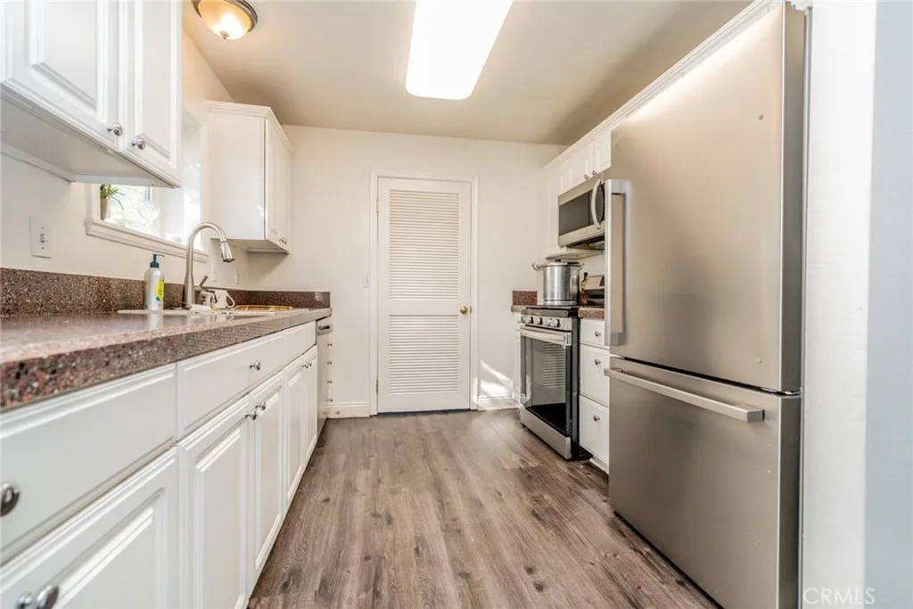 Additional image 14 of 421 S Juanita Street, Hemet, CA 92543