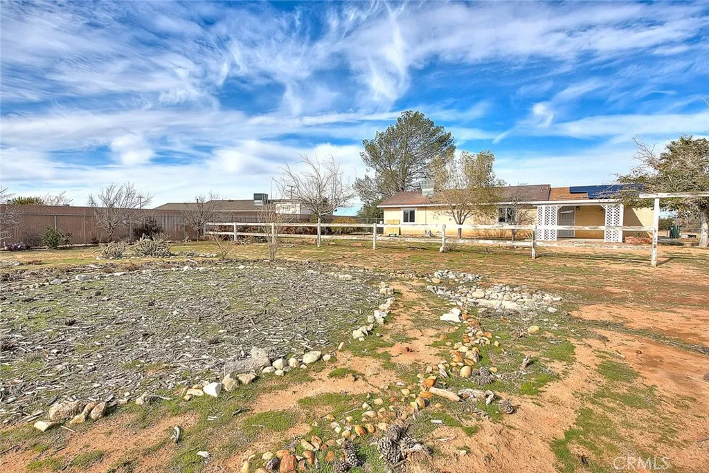 Additional image 29 of 22133 Thunderbird Rd, Apple Valley, CA 92307