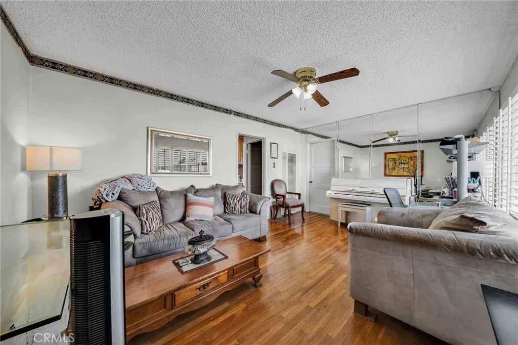 Additional image 41 of 1410 W School St, Compton, CA 90220