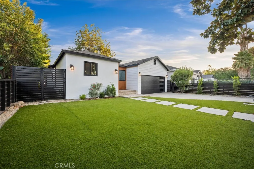 Additional image 111 of 14328 Emelita Street, Sherman Oaks, CA 91401