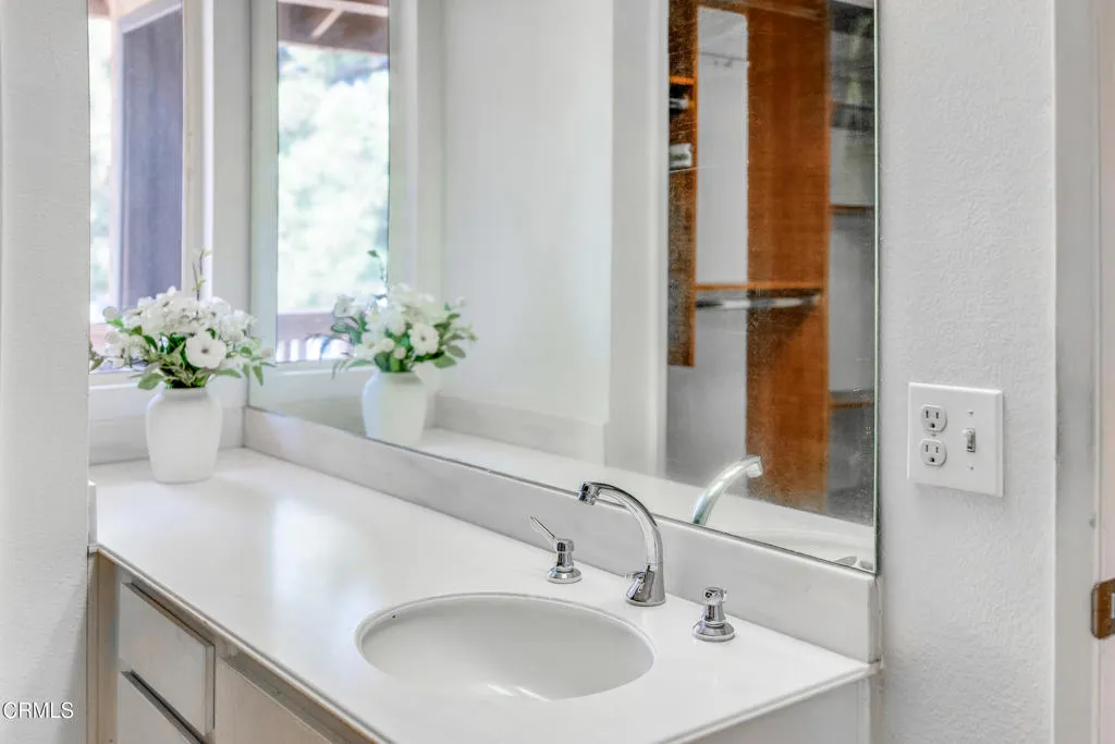 Additional image 77 of 945 McHugh Court, Ventura, CA 93003