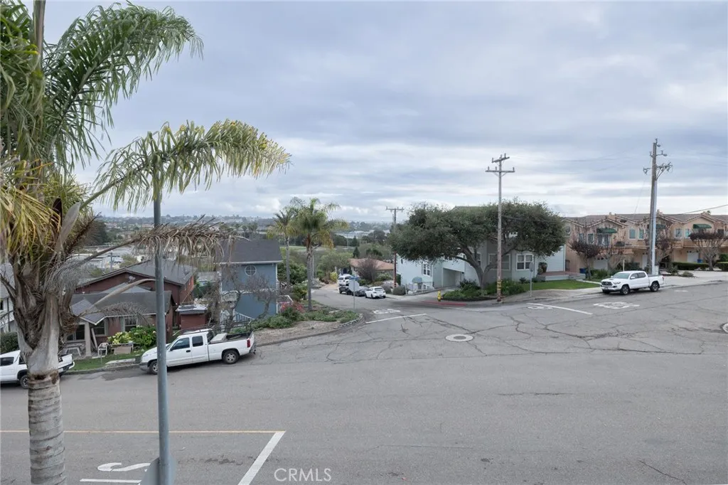 472 Bello St, Pismo Beach, CA 93449