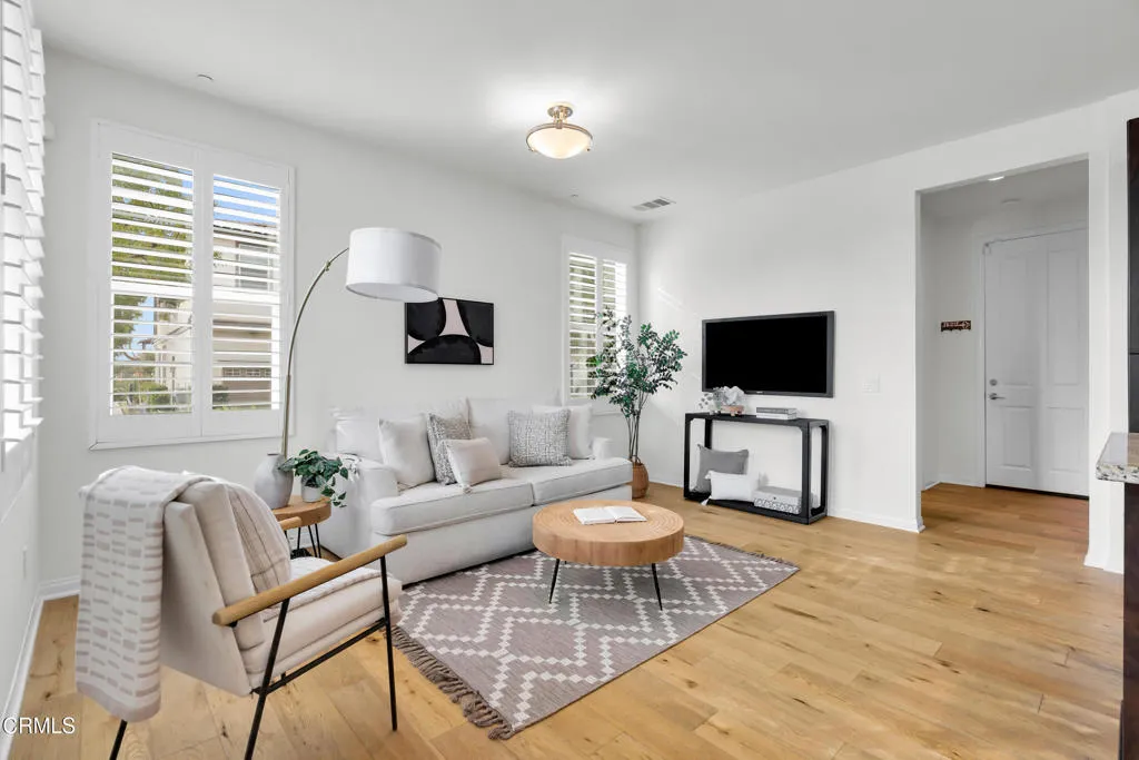 Additional image 60 of 900 N Primrose Lane Unit A, Azusa, CA 91702