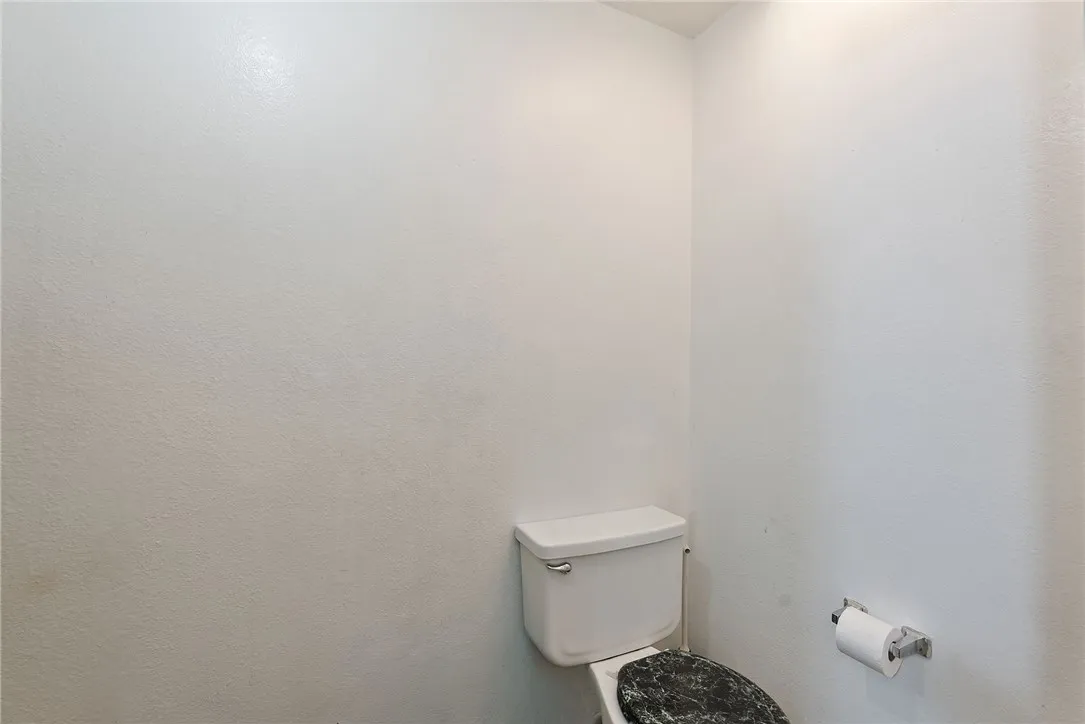 Additional image 37 of 1020 N Kemp Avenue, Compton, CA 90220