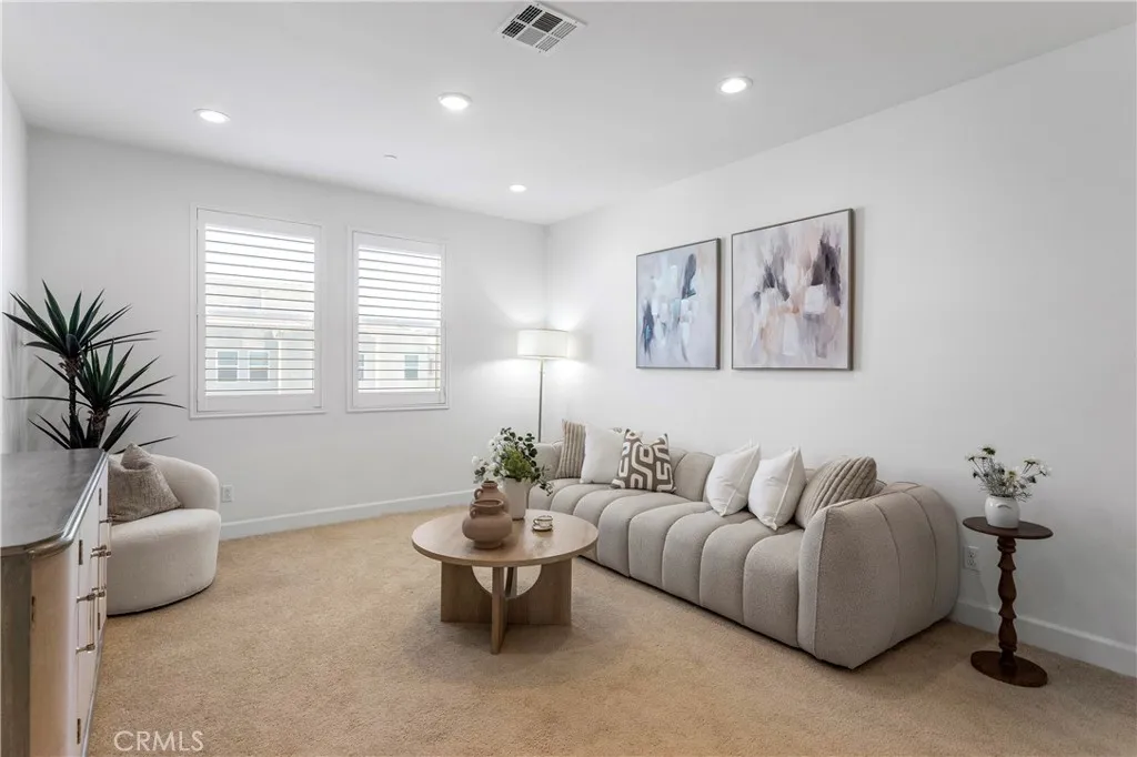 Additional image 54 of 105 Shear, Irvine, CA 92618