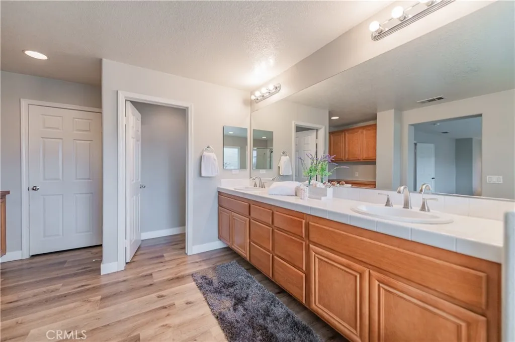 Additional image 69 of 14236 Pointer Loop, Eastvale, CA 92880