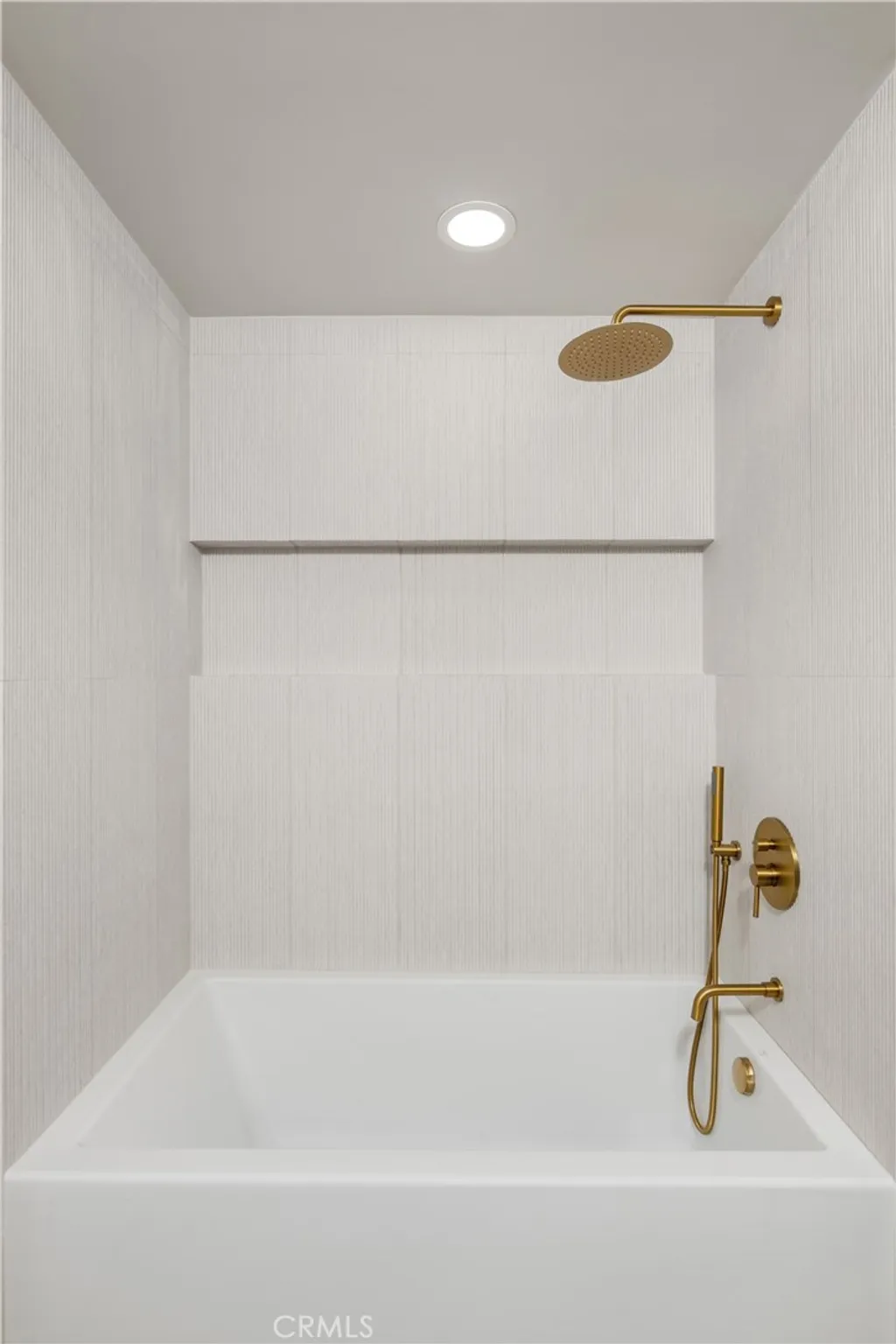 Additional image 20 of 370 E 19th St, Costa Mesa, CA 92627