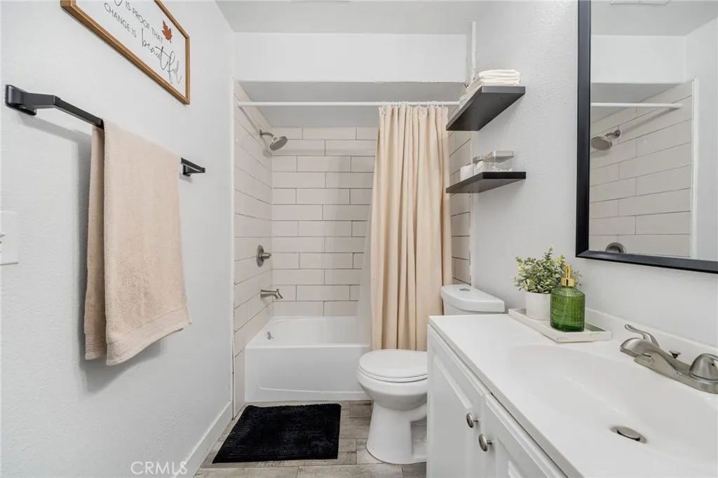 Additional image 42 of 1101 W Macarthur Boulevard Unit 197, Santa Ana, CA 92707