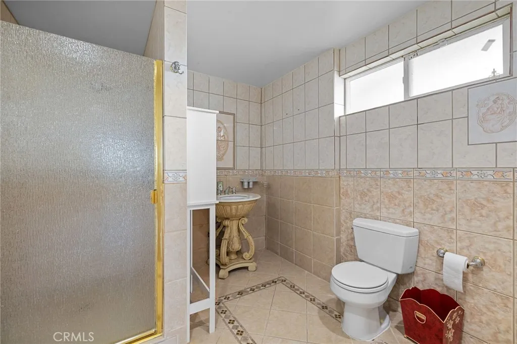 Additional image 45 of 3916 Carnavon, Los Angeles, CA 90027